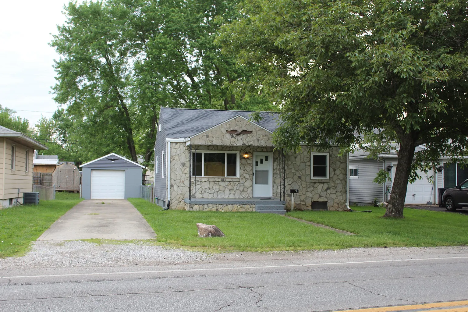 1205 Brown Rd photo 1