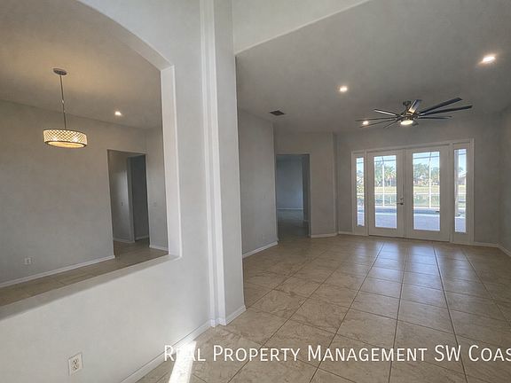 2nd image of 816 Grand Rapids Blvd