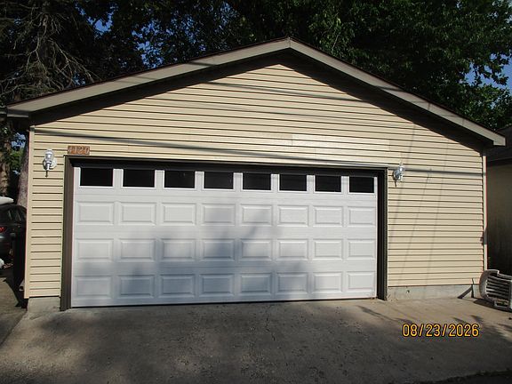 2nd image of 4120 46th Ave S