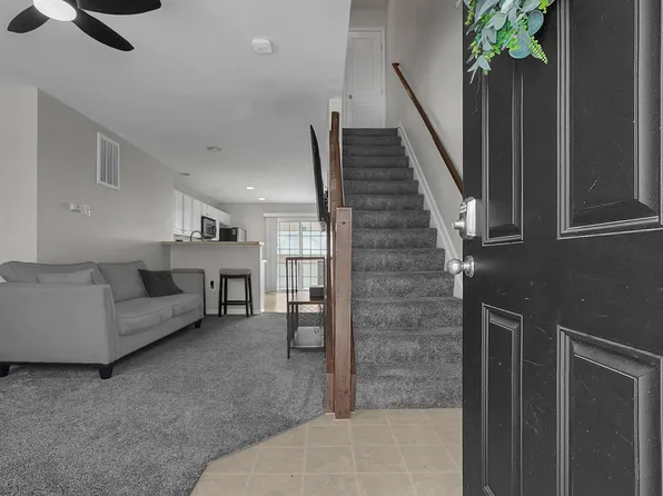 6343 Royal Tern Xing #49, Columbus, OH 43230