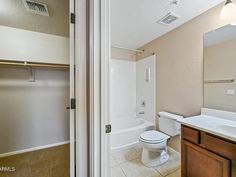 7102 W Katharine Way — Photo 11