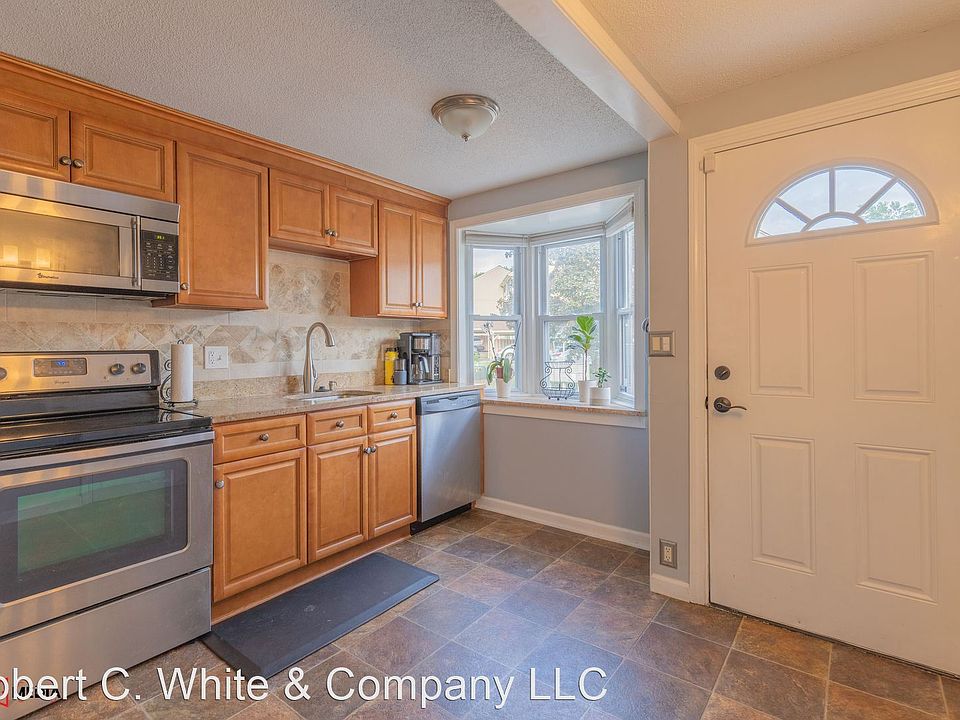 9642 Rising Trail 23 Rising Trail Dr Middletown CT | Zillow
