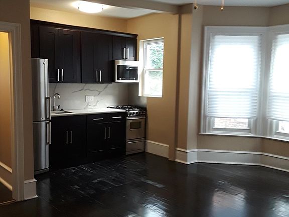 2nd image of 130 W Gorgas Ln #2