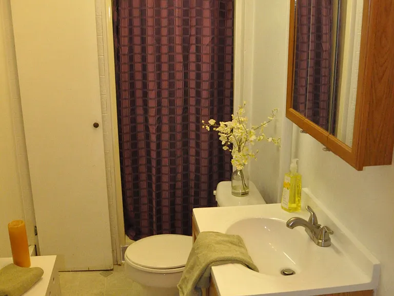 116 Ferris Pl — Photo 8