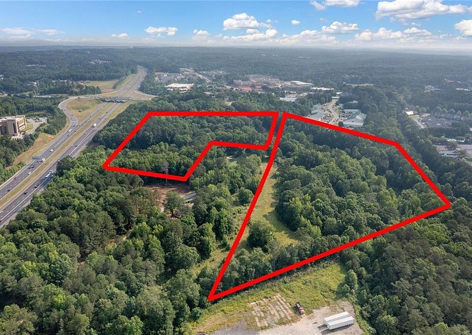 1st image of 643 N Rope Mill Rd