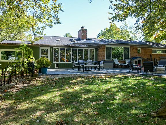 2nd image of 509 Hickory Dr