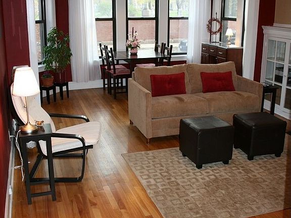 2nd image of 1312 W Montrose Ave #1