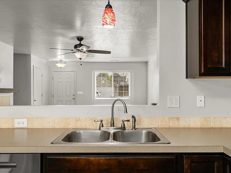 1057 S Benewah Lake Ave — Photo 15