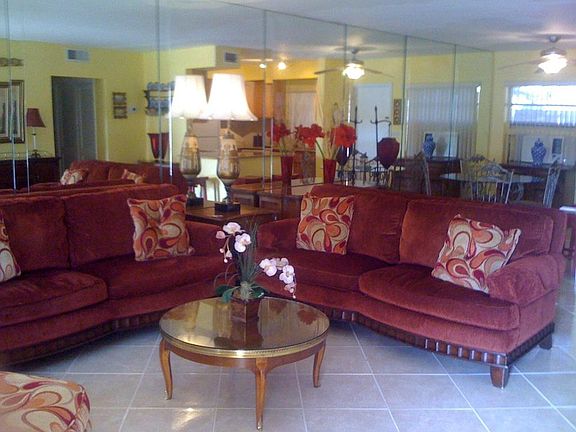 2nd image of 2801 NE 49th St APT 101