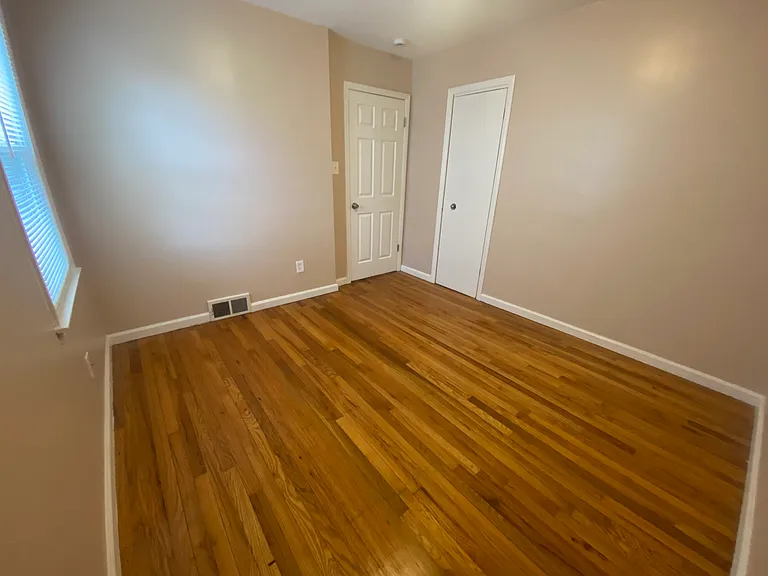 24648 Wilmot Ave — Photo 13