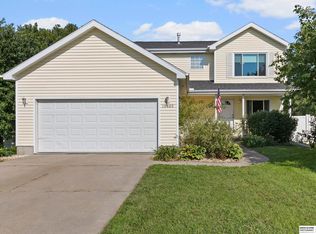 10860 N 136th St, Waverly, NE 68462