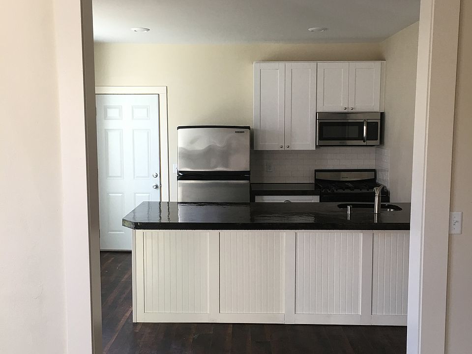 Unit 1 Kitchen