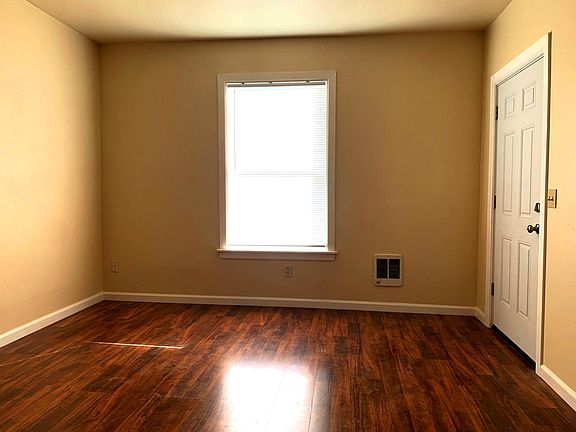 2nd image of 6614 Rainier Ave S #A
