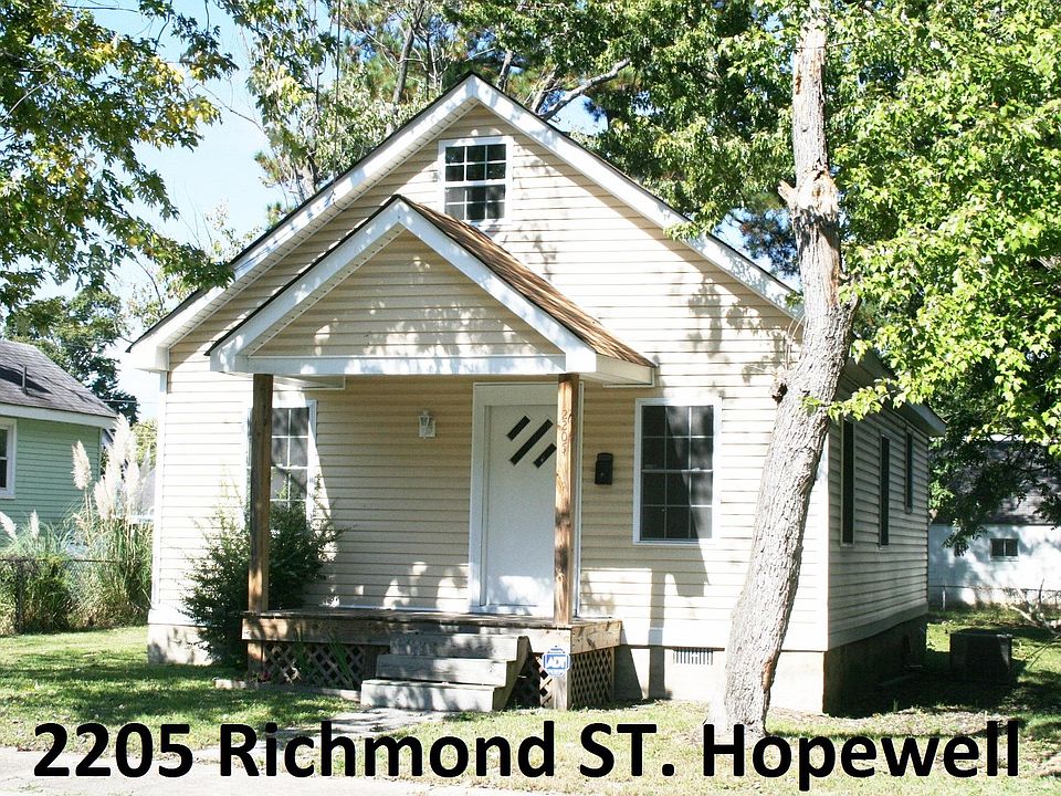 1st image of 2205 Richmond St