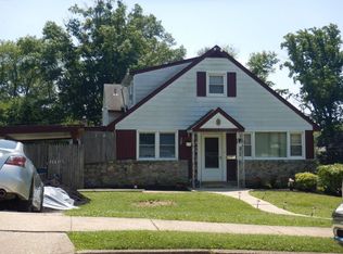 200 Suffolk Rd, Flourtown, PA 19031