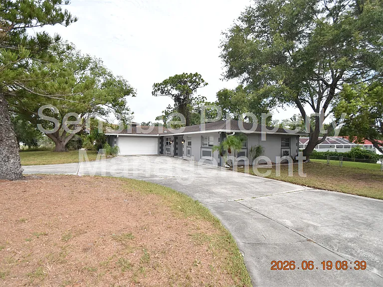 3273 Harbor Lake Dr — Photo 49