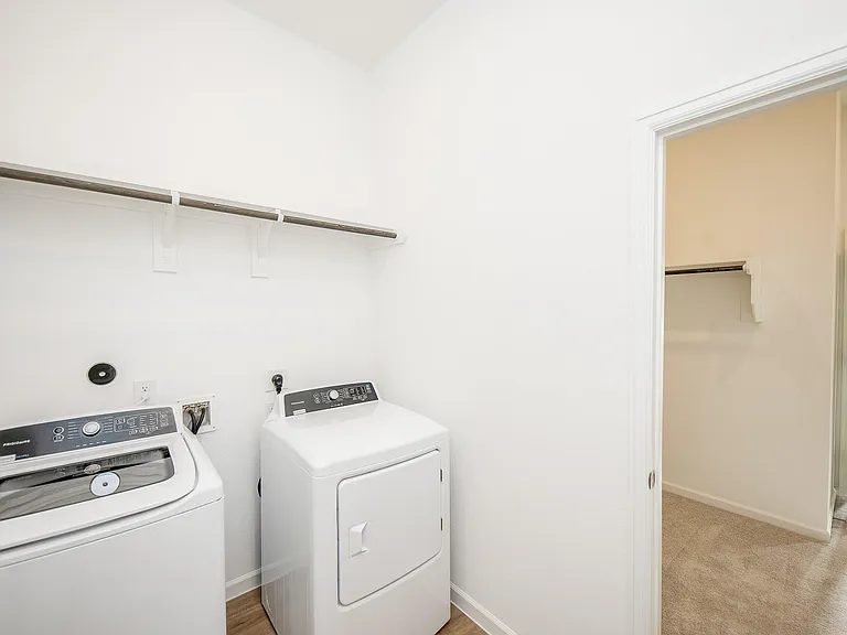 27035 Flower Isle Ln — Photo 30