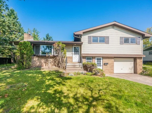 5209 Norwood St, Duluth, MN 55804