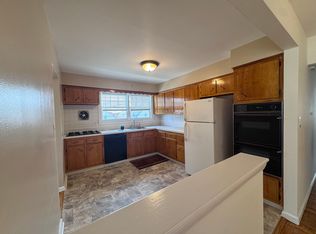 (Undisclosed Address), Whitestone, NY 11357