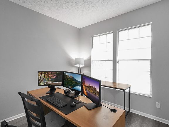 5th image of 1065 Mastell Dr