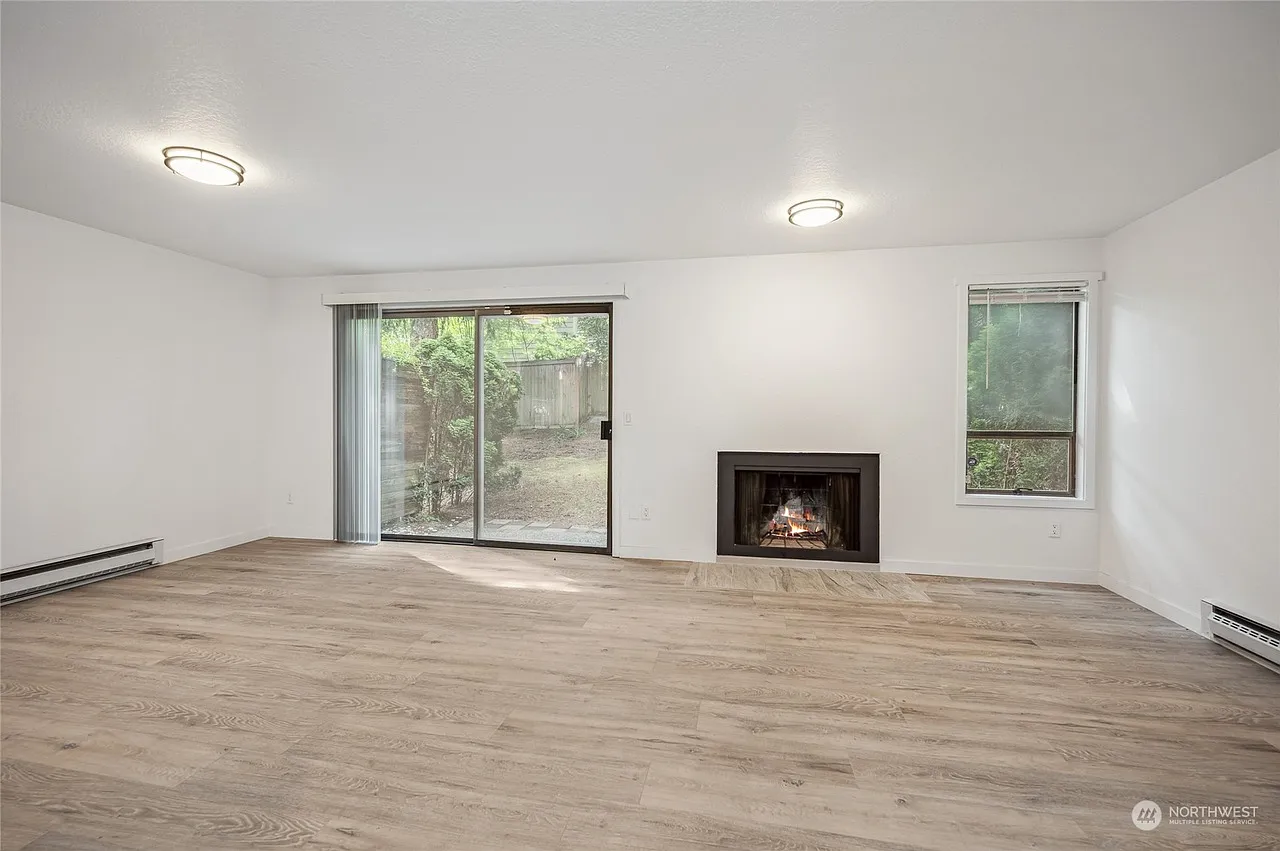 3 bed, 1600 sqft, $3,800 — Photo 4