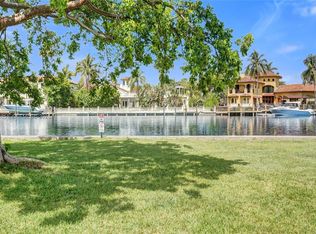 2000 Atlantic Shores Blvd APT 207, Hallandale, FL 33009