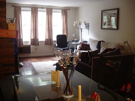 Rented by City Connections Realty | media 16