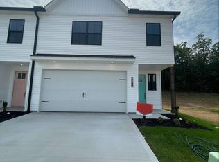 8821 Chapman Triangle Way, Knoxville, TN 37920