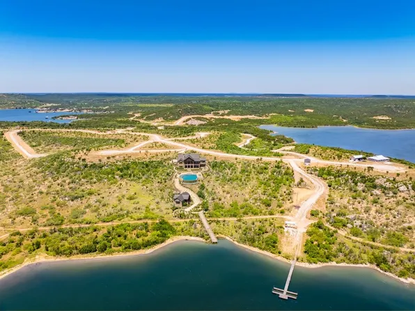 Clearwater Point, Graham, TX 76450