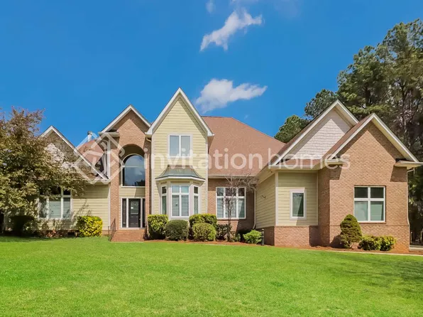 137 Wildwood Cove Dr, Mooresville, NC 28117