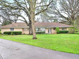 3273 Merrimac Ln, Long Grove, IL 60047