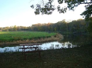 S91W26695 Edgewood Ave, Mukwonago, WI 53149