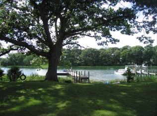 12 Tarkettle Rd, Shelter Island, NY 11964