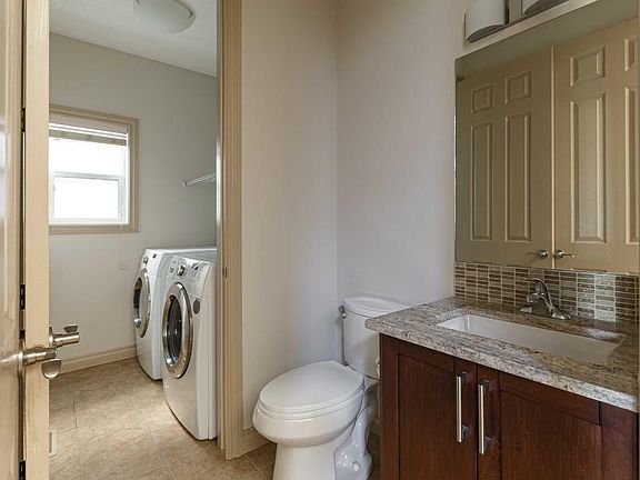 5th image of 200 Evansborough Way NW