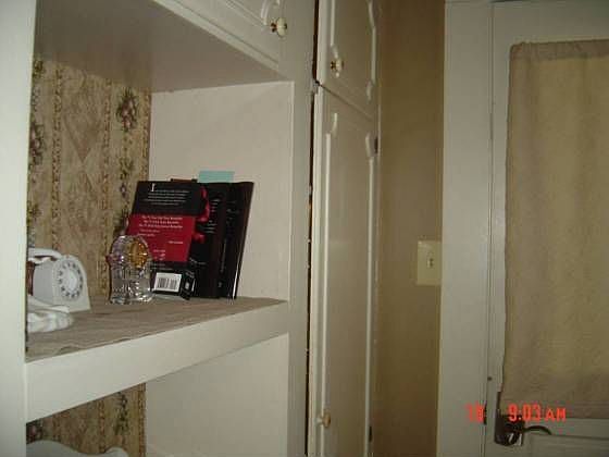 1st image of 411 N 4th St