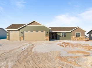 W5634 Tonys Way, Appleton, WI 54915