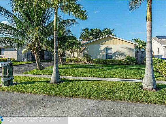 2nd image of 11015 NW 26th Pl