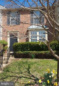 656 Coral Reef Dr, Gaithersburg, MD, 20878