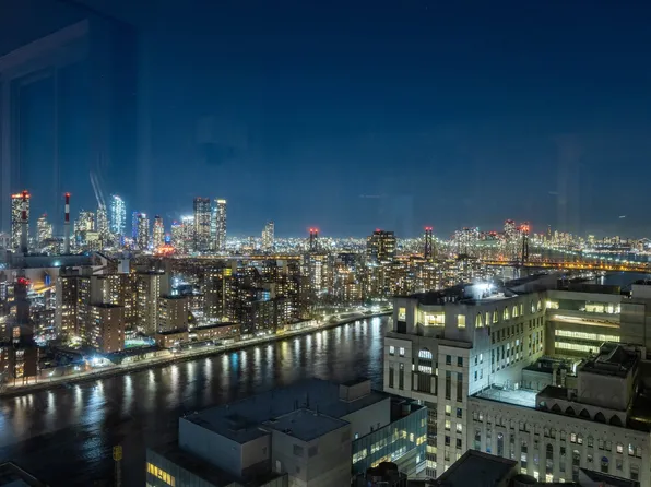 524 East 72nd Street image 6 of 30