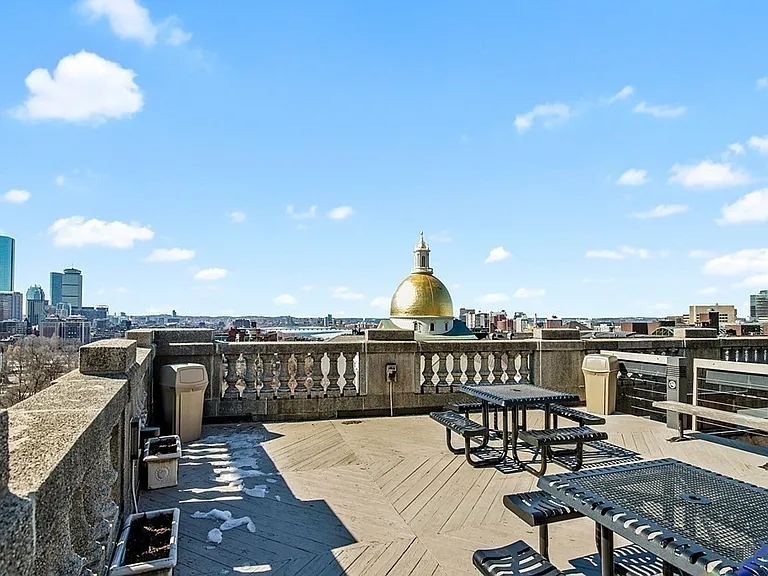 21 Beacon St #7L — Photo 15