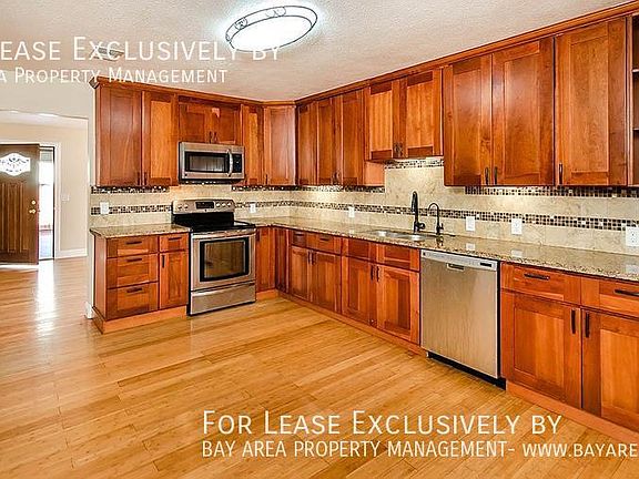 4th image of 138 Kittoe Dr Unit B