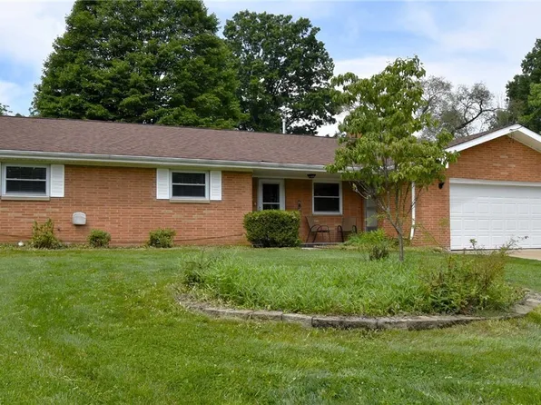 8994 Lowell Ln, Northfield, OH 44067