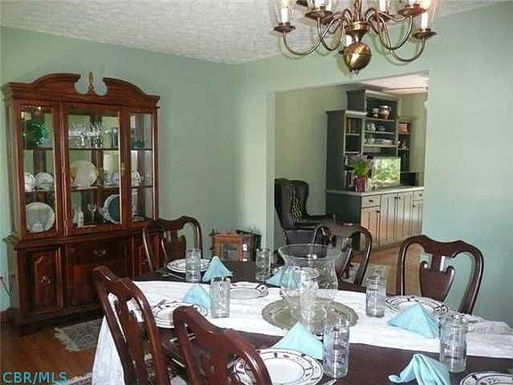 5th image of 5531 Wolf Run Dr