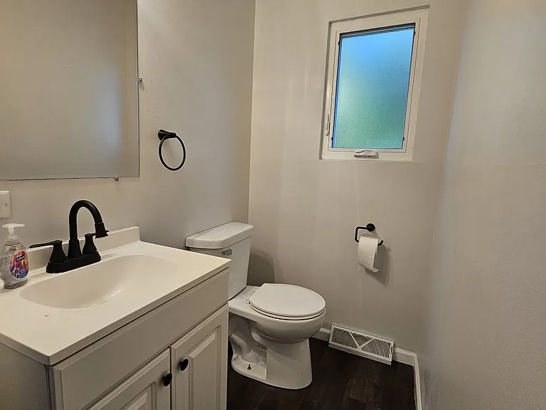 1/2 bath main level