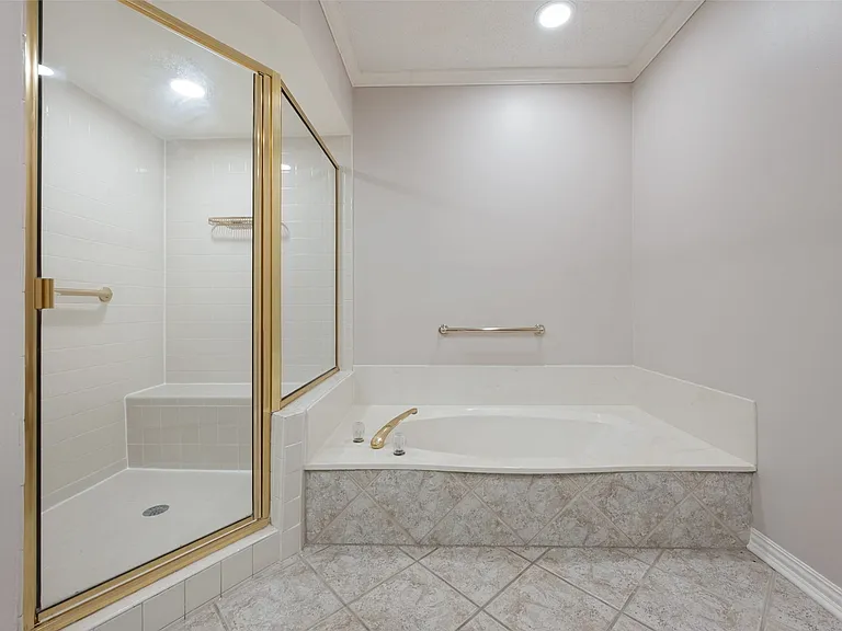 4043 Morman Ln — Photo 16
