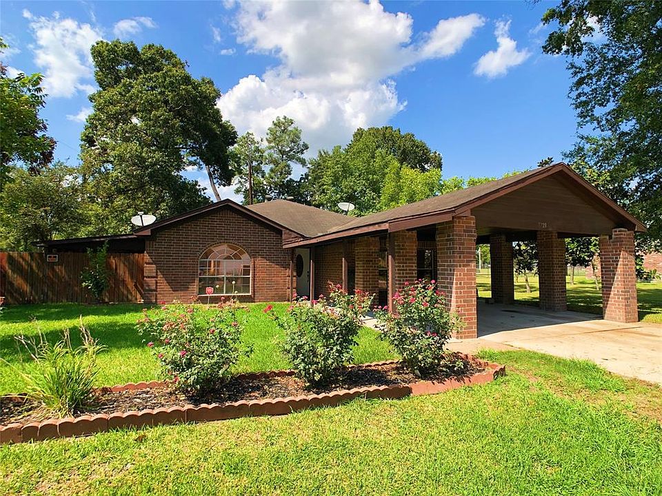 1st image of 728 Red Oak Ave