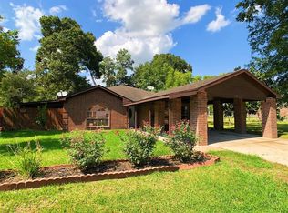 728 Red Oak Ave, Crosby, TX 77532