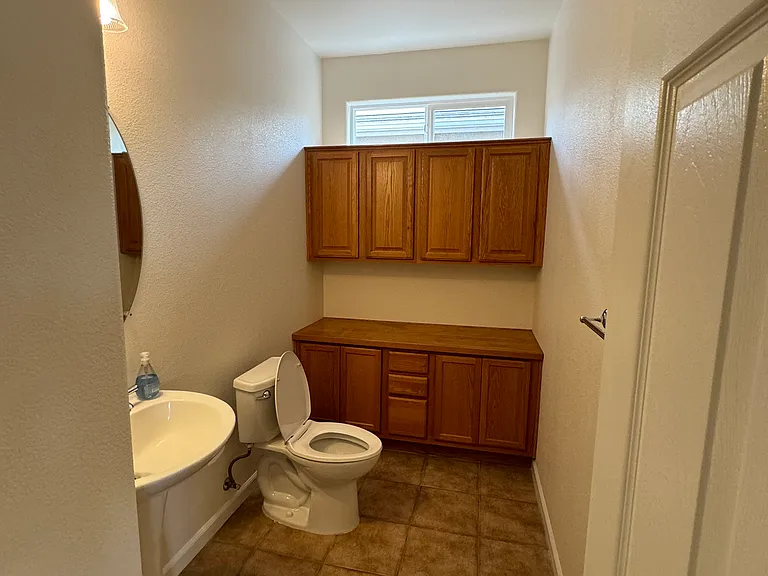 Half bathroom downstairs