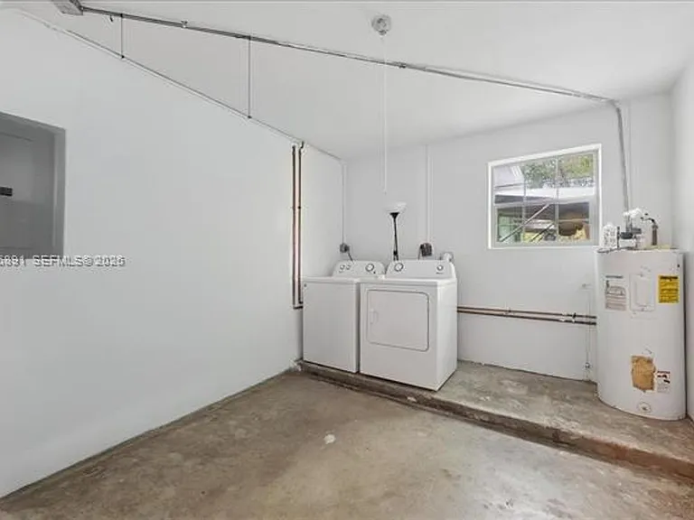 3490 William Ave — Photo 25