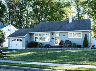 48 Drake Pl, Colonia, NJ 07067
